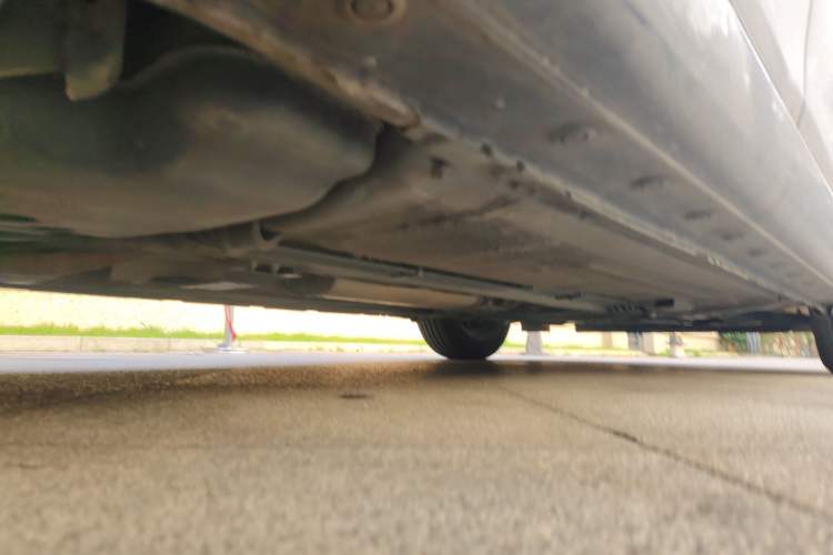Used Nissan Tiida 2011 1.6L CVT Smart Version Chassis Rear Right