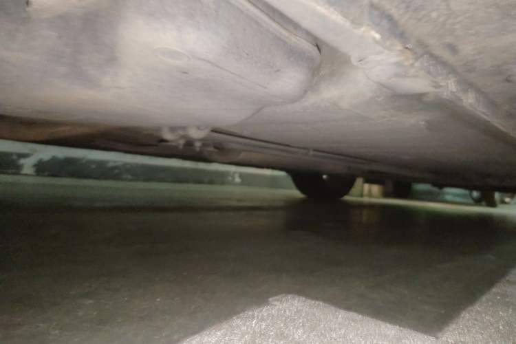 Used Nissan Tiida 2011 1.6L CVT Smart Version Chassis Rear Right