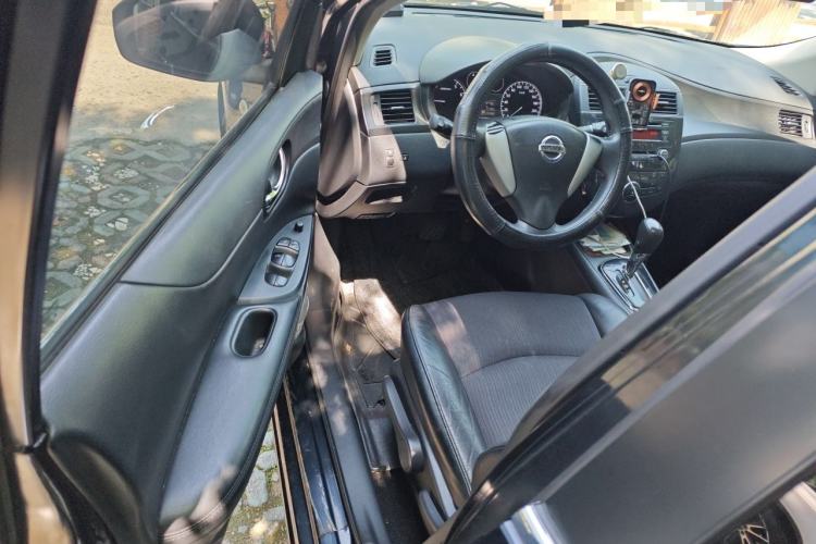 Used Nissan Tiida 2011 1.6L CVT Smart Version Driver Seat