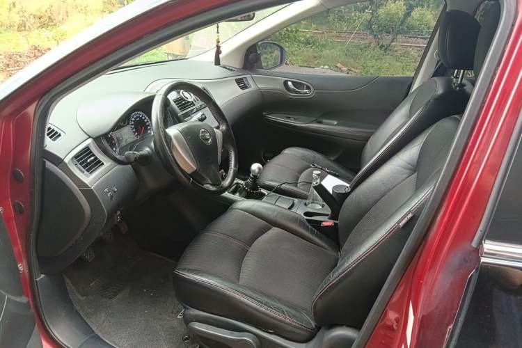 Used Nissan Tiida 2011 1.6T Manual Xuan Dong Edition Driver Seat