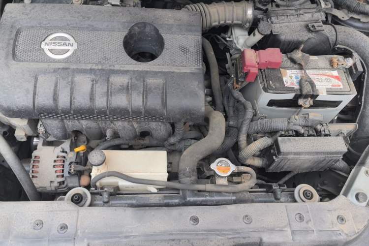 Used Nissan Tiida 2011 1.6L CVT Smart Version Engine Bay