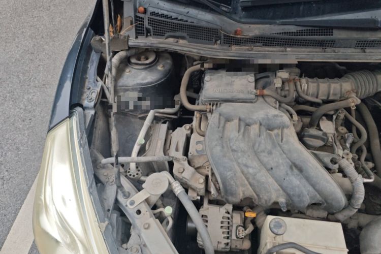 Used Nissan Tiida 2011 1.6L CVT Comfort Model Engine Bay Right