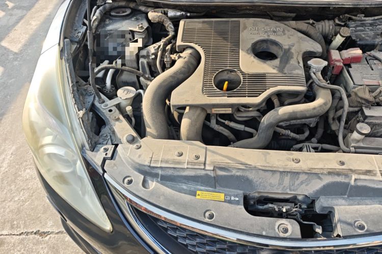 Used Nissan Tiida 2011 1.6T M-CVT Cool Edition Engine Bay Right