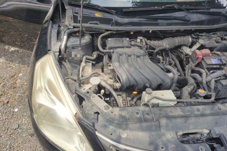 Used Nissan Tiida 2011 1.6L CVT Comfort Model Engine Bay Right