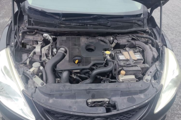 Used Nissan Tiida 2011 1.6T Manual Xuan Dong Edition Engine Bay