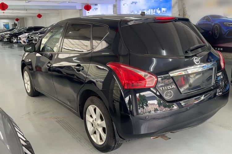 Used Nissan Tiida 2011 1.6L CVT Comfort Model Exterior 3