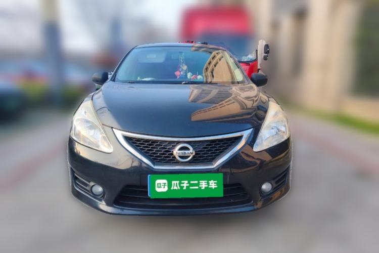 Used Nissan Tiida 2011 1.6L CVT Smart Version Front
