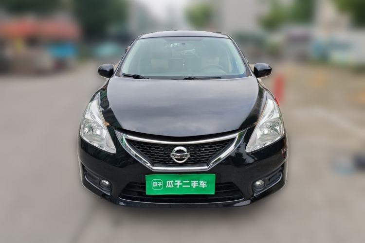 Used Nissan Tiida 2011 1.6L Manual Comfort Edition Front