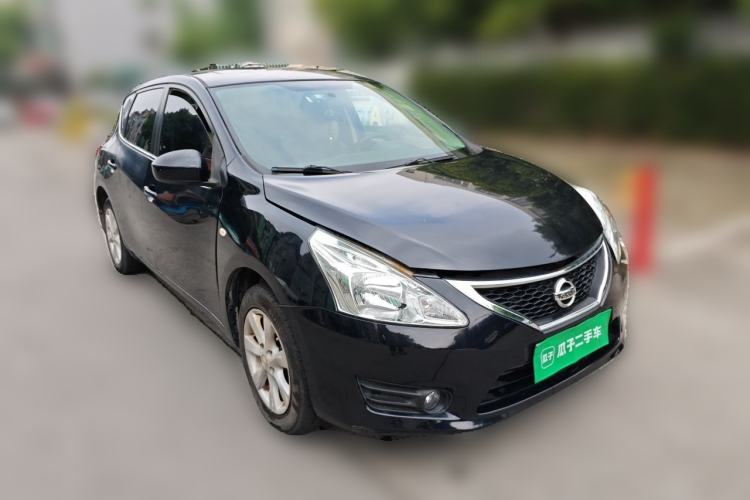 Used Nissan Tiida 2011 1.6L Manual Comfort Edition Front Right 45 Deg