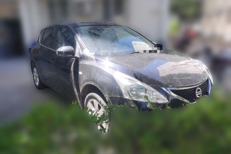 Used Nissan Tiida 2011 1.6L CVT Smart Version Front Right 45 Deg
