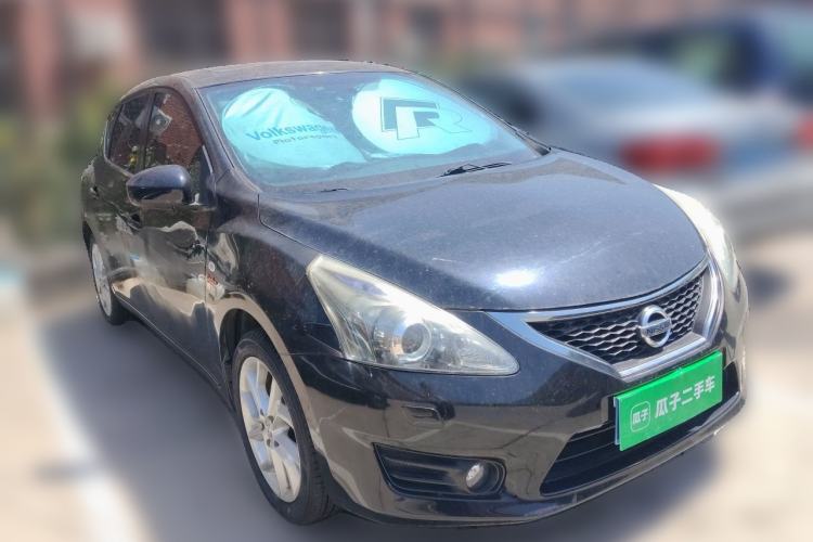 Used Nissan Tiida 2011 1.6T M-CVT Cool Edition Front Right 45 Deg