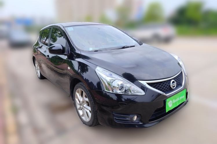 Used Nissan Tiida 2011 1.6T M-CVT Cool Edition Front Right 45 Deg
