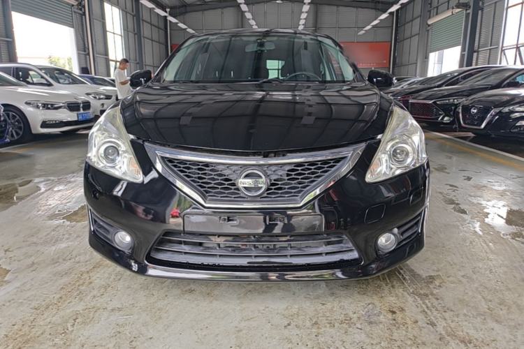 Used Nissan Tiida 2011 1.6L CVT Luxury Edition Front