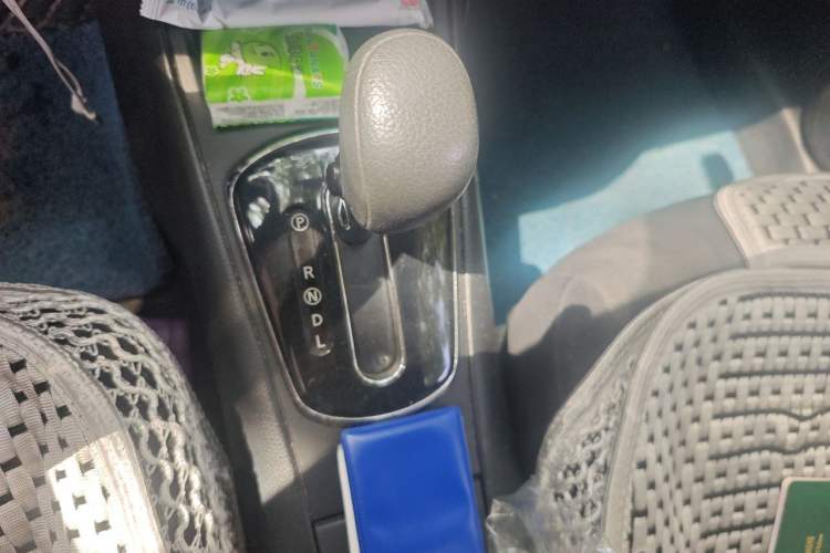 Used Nissan Tiida 2011 1.6L CVT Comfort Model Gear Lever