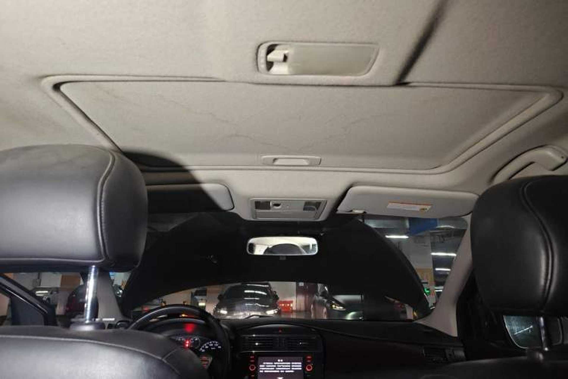 Used Nissan Tiida 2011 1.6L CVT Luxury Edition Headliner