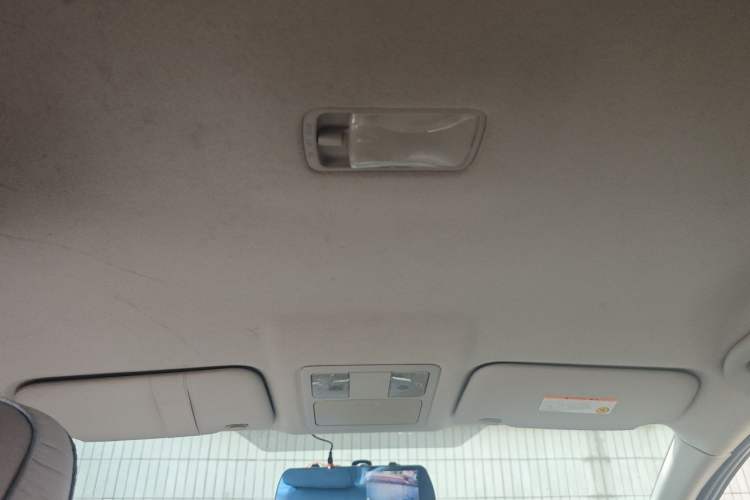 Used Nissan Tiida 2011 1.6L CVT Comfort Model Headliner