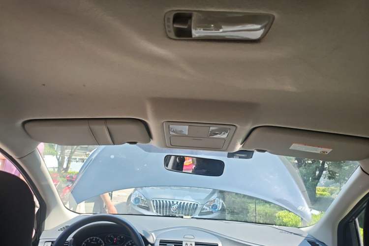 Used Nissan Tiida 2011 1.6L CVT Comfort Model Headliner