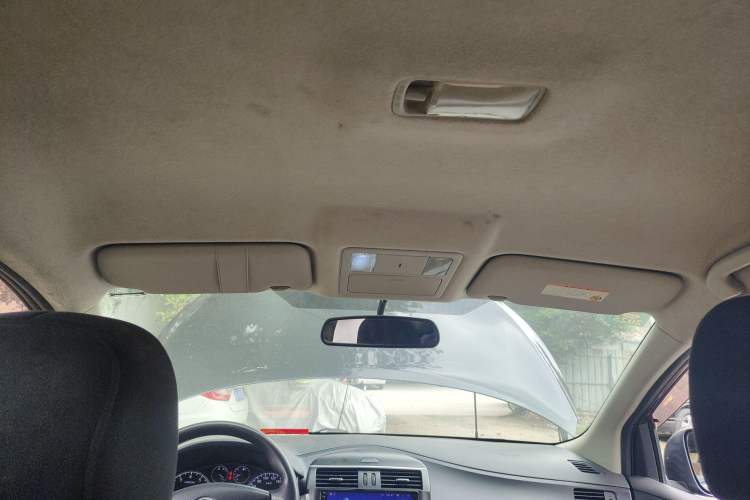 Used Nissan Tiida 2011 1.6L CVT Comfort Model Headliner