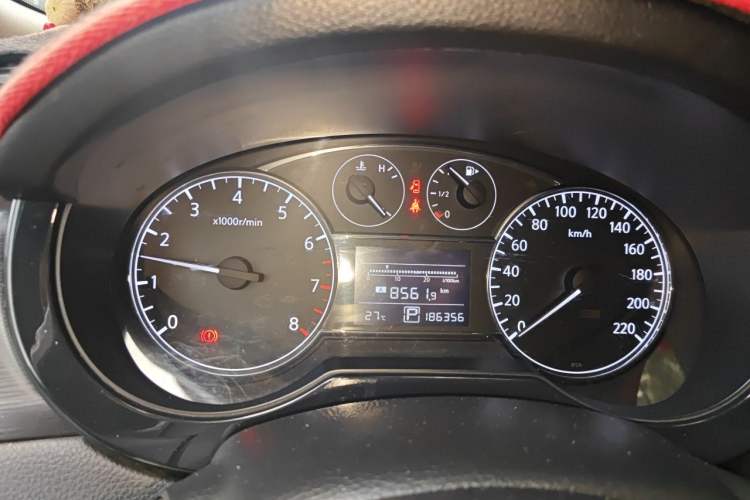 Used Nissan Tiida 2011 1.6L CVT Comfort Model Instrument Cluster