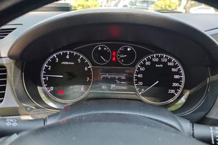 Used Nissan Tiida 2011 1.6L CVT Smart Version Instrument Cluster