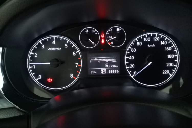 Used Nissan Tiida 2011 1.6L CVT Smart Version Instrument Cluster