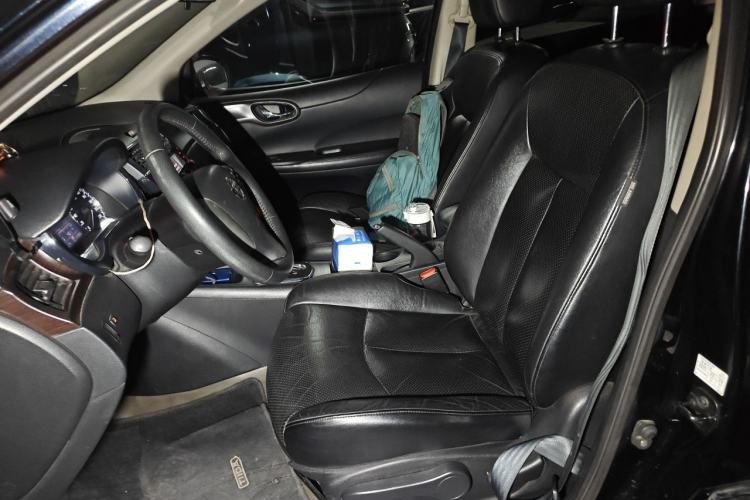 Used Nissan Tiida 2011 1.6L CVT Luxury Edition Left Front Seat