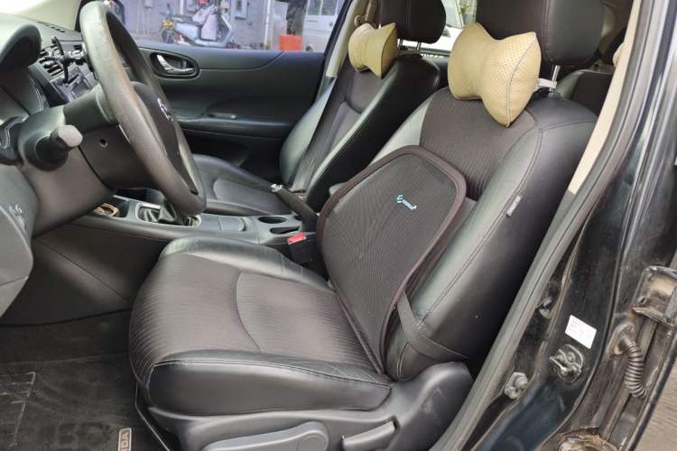 Used Nissan Tiida 2011 1.6L Manual Comfort Edition Left Front Seat