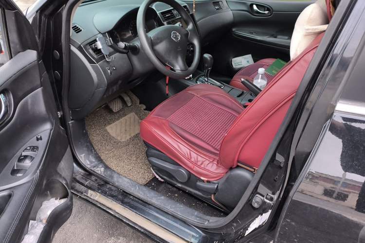 Used Nissan Tiida 2011 1.6L CVT Comfort Model Left Front Seat