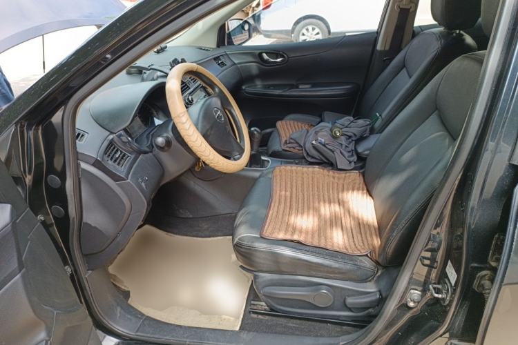 Used Nissan Tiida 2011 1.6L Manual Comfort Edition Left Front Seat
