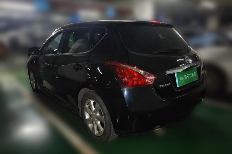 Used Nissan Tiida 2011 1.6L CVT Luxury Edition Rear Left 45 Deg