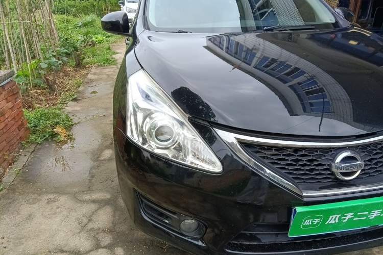 Used Nissan Tiida 2011 1.6T Manual Xuan Dong Edition Right Front Headlight