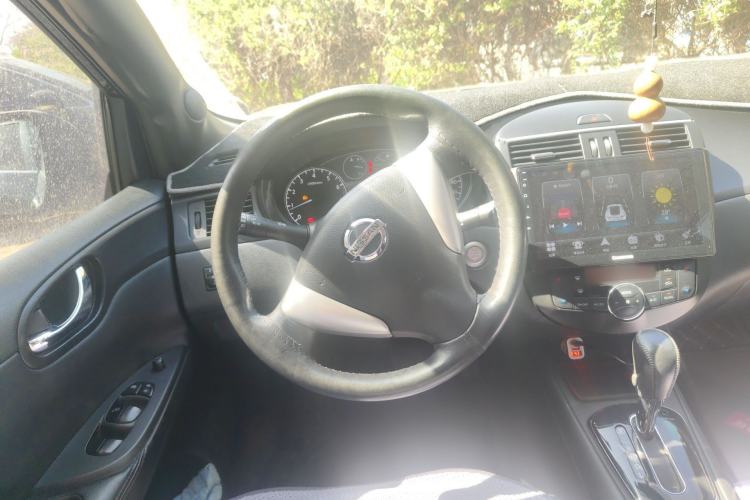 Used Nissan Tiida 2011 1.6L CVT Smart Version Steering Wheel