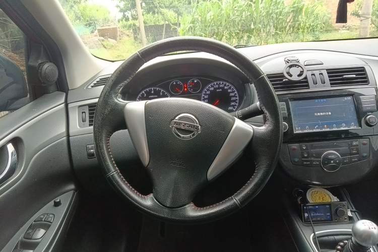 Used Nissan Tiida 2011 1.6T Manual Xuan Dong Edition Steering Wheel