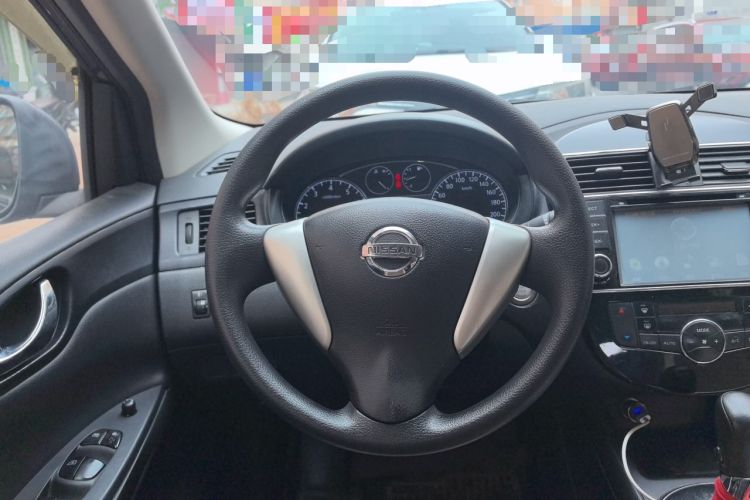 Used Nissan Tiida 2011 1.6L CVT Smart Version Steering Wheel