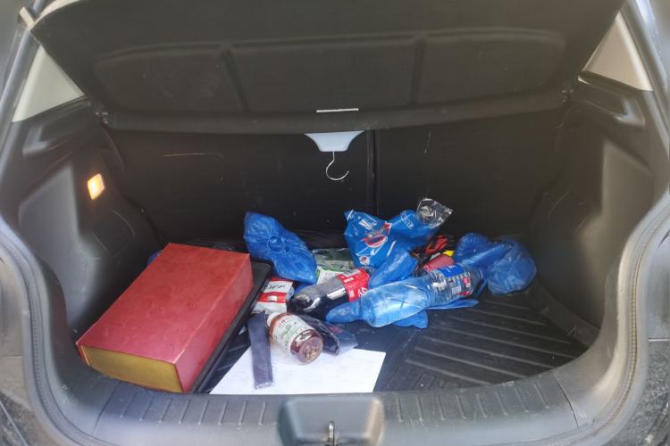 Used Nissan Tiida 2011 1.6L CVT Smart Version Trunk