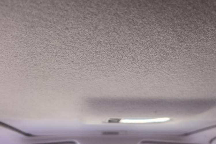 Used Nissan Tiida 2011 1.6L CVT Smart Version Headliner
