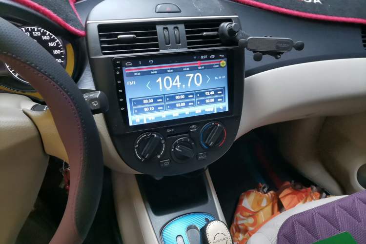 Used Nissan Tiida 2011 1.6L CVT Comfort Model Audio And AC Panel