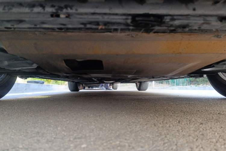 Used Nissan Tiida 2011 1.6L CVT Smart Version Chassis Front