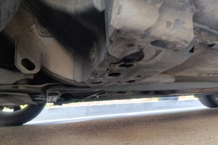 Used Nissan Tiida 2011 1.6L CVT Smart Version Chassis Front Left