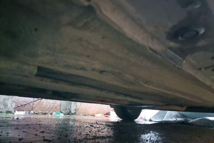 Used Nissan Tiida 2011 1.6L CVT Comfort Model Chassis Front Left