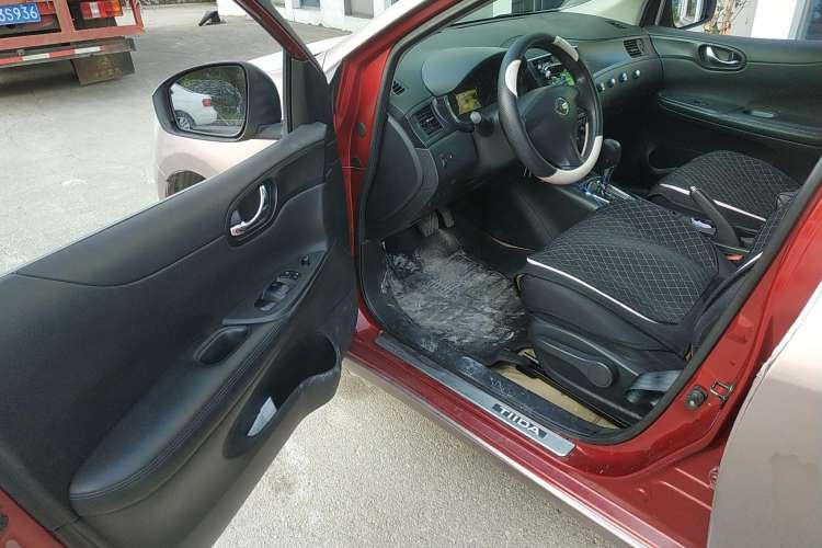Used Nissan Tiida 2011 1.6L CVT Comfort Model Driver Seat