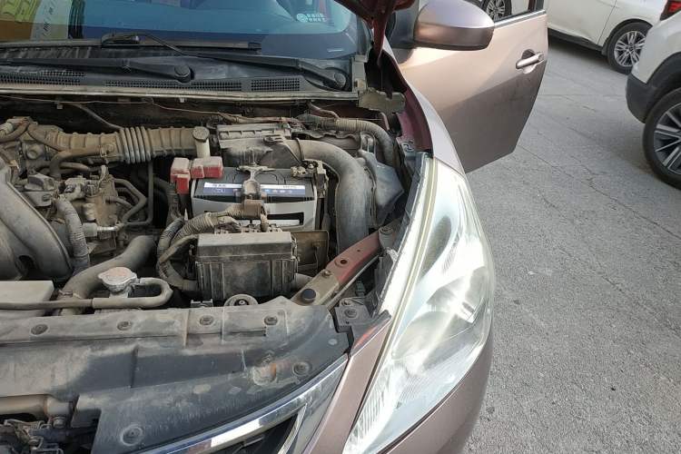 Used Nissan Tiida 2011 1.6L CVT Comfort Model Engine Bay Left