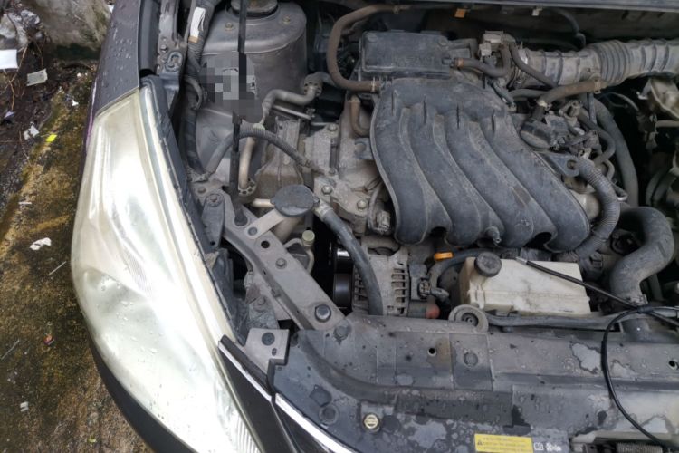 Used Nissan Tiida 2011 1.6L CVT Comfort Model Engine Bay Right