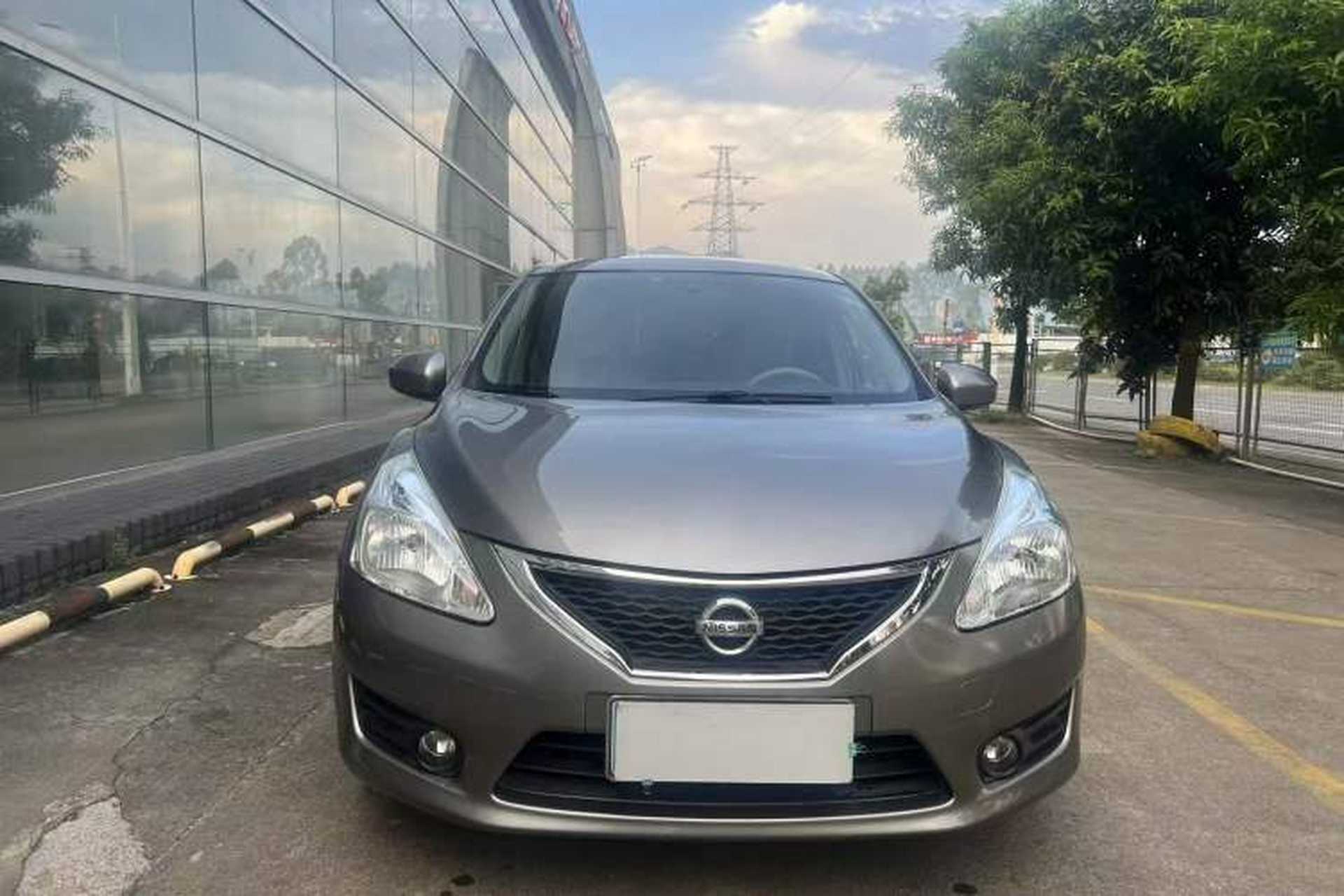 Used Nissan Tiida 2011 1.6L CVT Smart Version Exterior 1