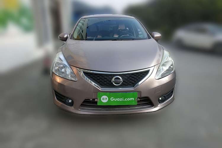 Used Nissan Tiida 2011 1.6L CVT Comfort Model Front