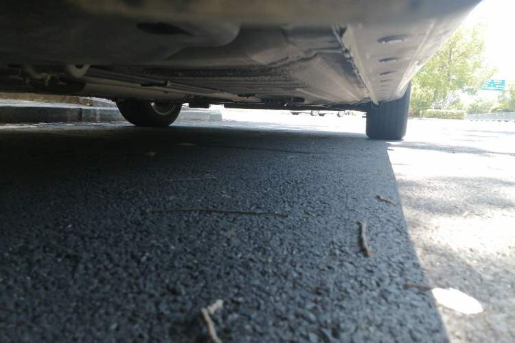 Used Nissan Tiida 2011 1.6L Manual Comfort Edition Chassis Rear Right