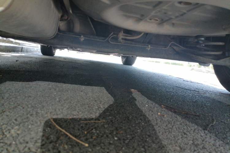 Used Nissan Tiida 2011 1.6L Manual Comfort Edition Chassis Rear