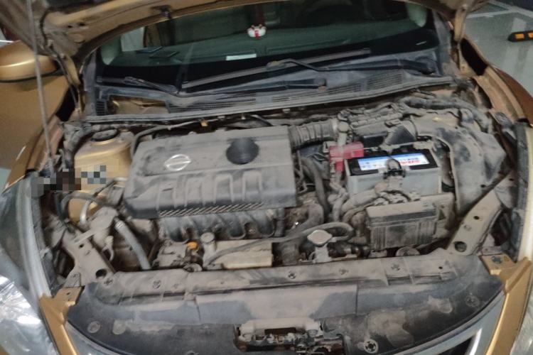 Used Nissan Tiida 2011 1.6L CVT Smart Version Engine Bay