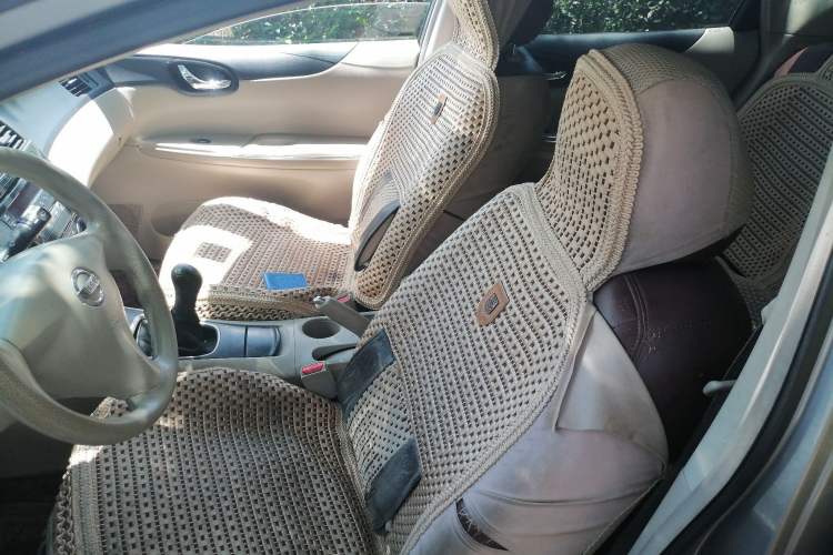 Used Nissan Tiida 2011 1.6L Manual Comfort Edition Left Front Seat