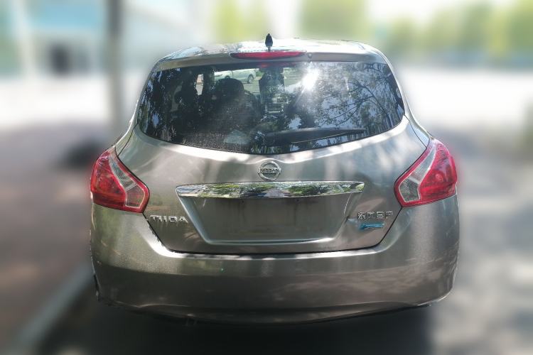 Used Nissan Tiida 2011 1.6L Manual Comfort Edition Rear